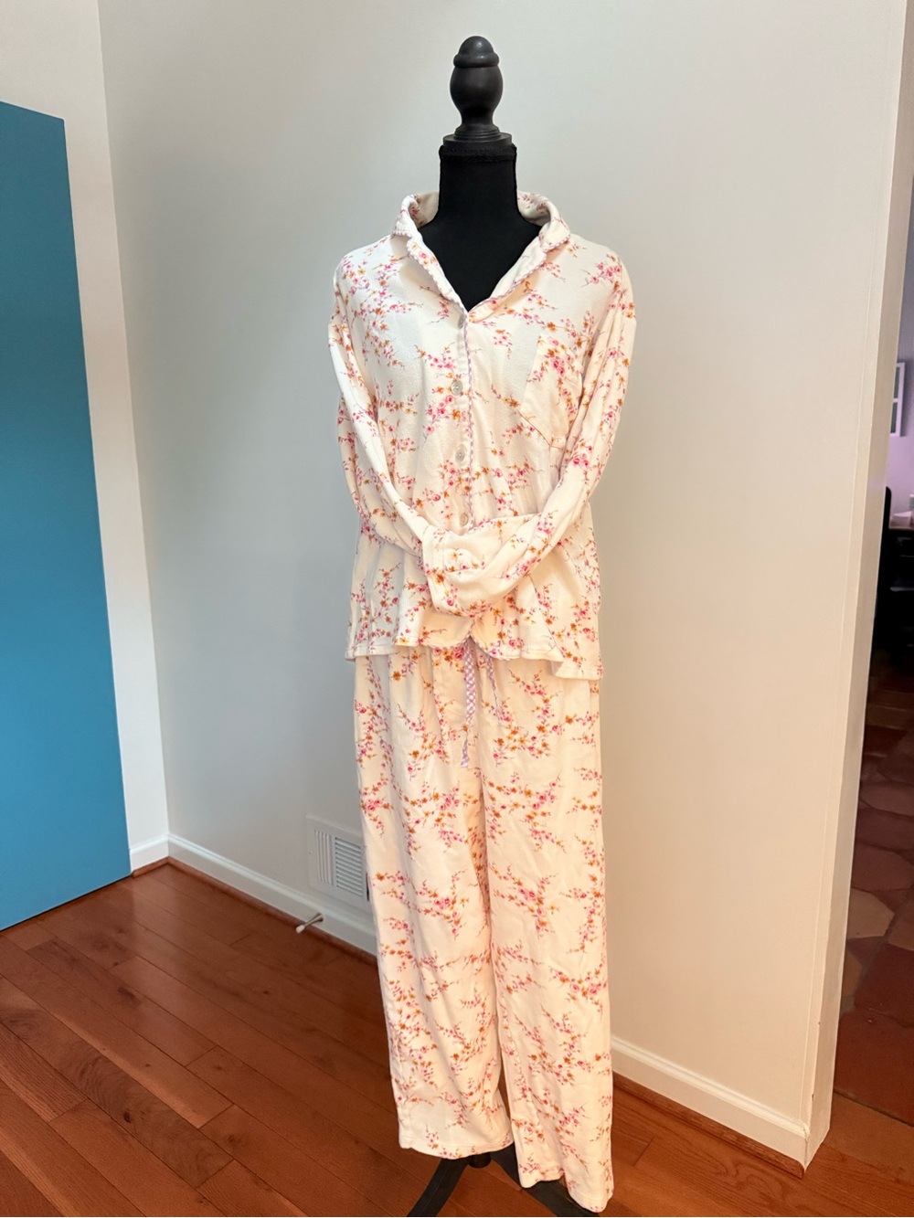 Crabtree & Evelyn 100% Cotton Floral Pajama Set - Sz Medium